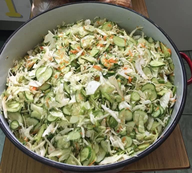 Salad preparation